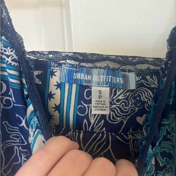 Urban Outfitters UO Audrey Lace Midi Dress - Picture 8 of 10